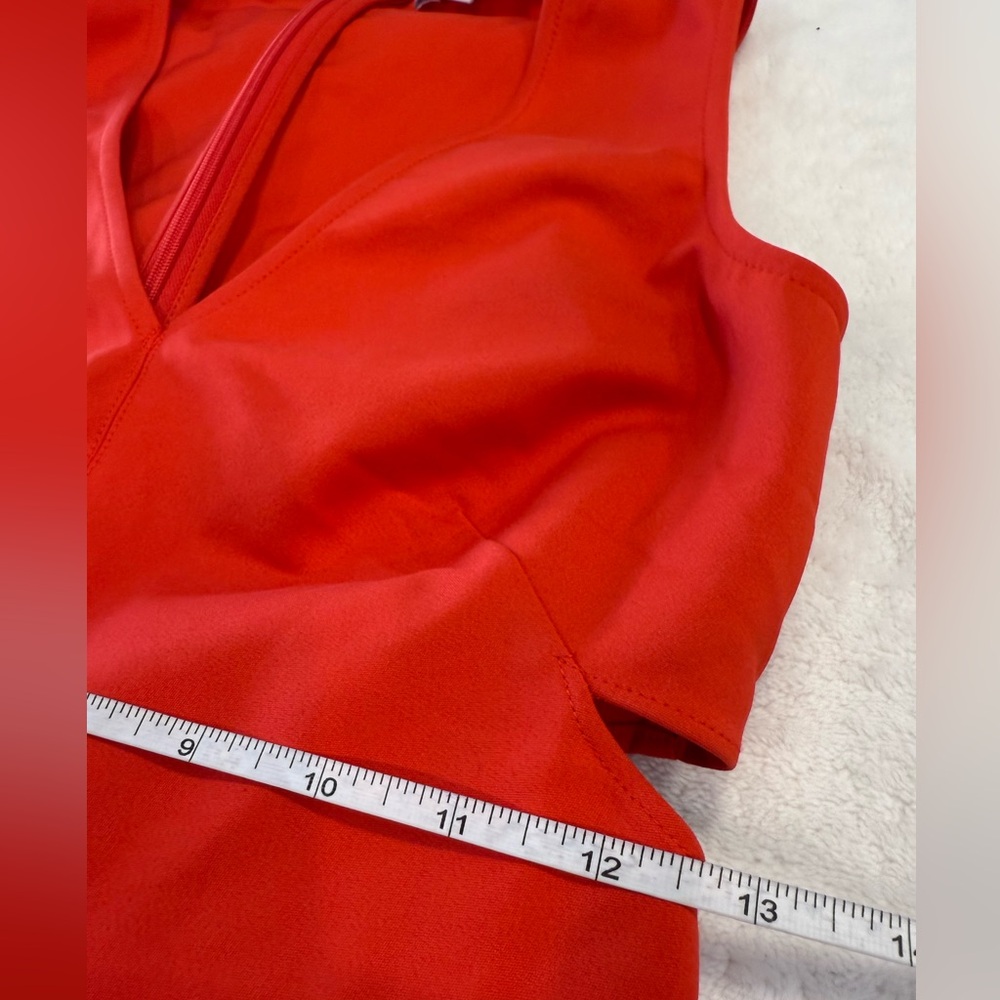 1. State vibrant red contemporary midi dress side cutouts V neck front pleat XS - Picture 6 of 8